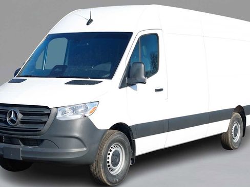 New 2025 Mercedes-Benz Sprinter 2500 image 1