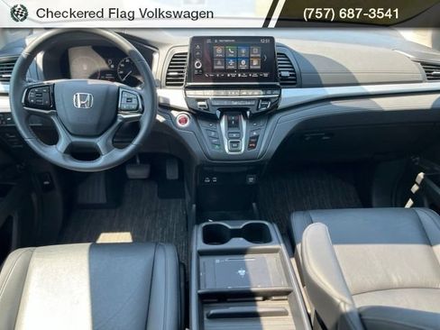 Used 2025 Honda Odyssey EX-L image 27
