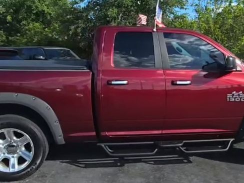 Used 2017 RAM 1500 Classic SLT AWD/4WD image 5