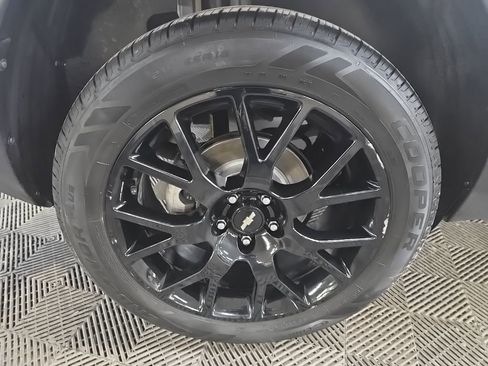 Used 2022 Chevrolet Trax LT w/ Driver Confidence Package image 13