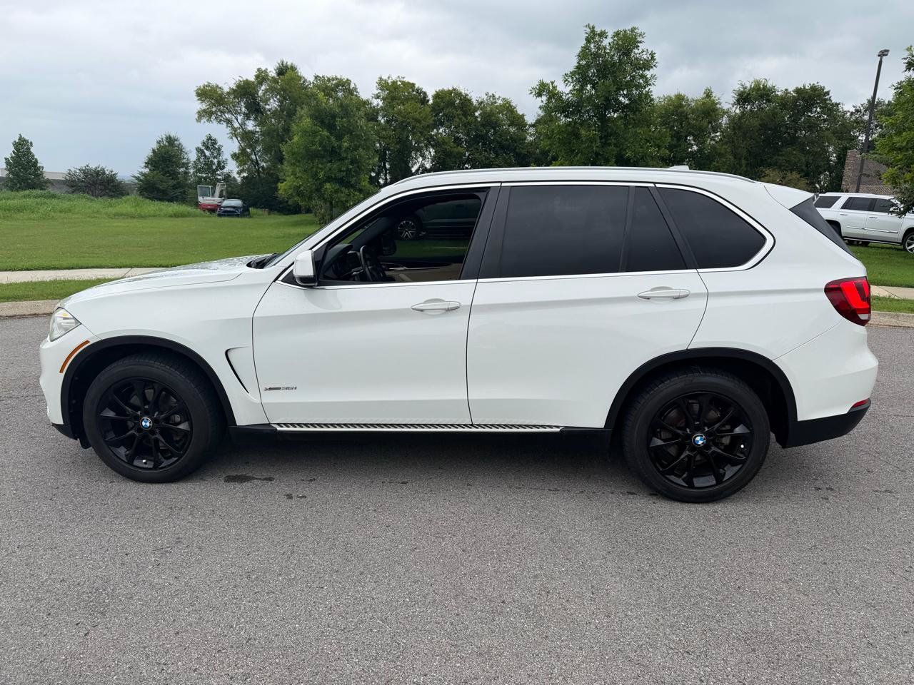Used 2017 BMW X5 xDrive35i AWD/4WD image 8