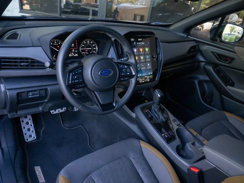 Used 2025 Subaru Crosstrek 2.5i Sport AWD/4WD image 9