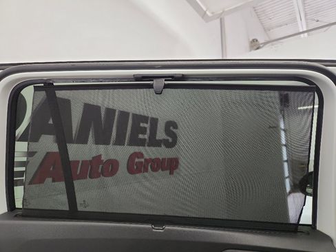 Used 2018 Volkswagen Atlas SE image 31