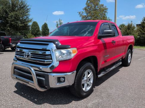 Certified 2016 Toyota Tundra SR5 w/ SR5 Upgrade Package RWD image 2