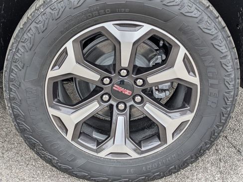 New 2026 GMC Yukon AT4 Ultimate image 8