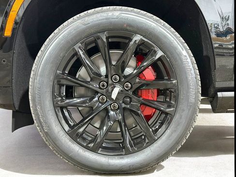 New 2026 Cadillac Escalade ESV Luxury image 10