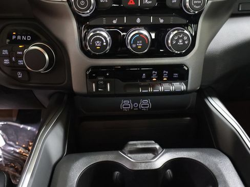 New 2026 RAM 1500 4x4 Crew Cab image 20