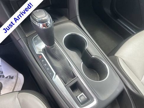 Used 2019 Chevrolet Equinox Premier FWD image 26