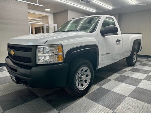 Used 2013 Chevrolet Silverado 1500 W/T image 2