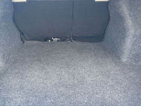 Used 2025 Nissan Versa SV FWD image 29