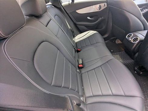 Used 2020 Mercedes-Benz GLC 300 image 18