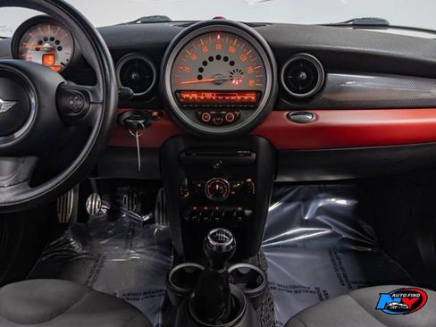 Used 2012 MINI Cooper Clubman S image 11
