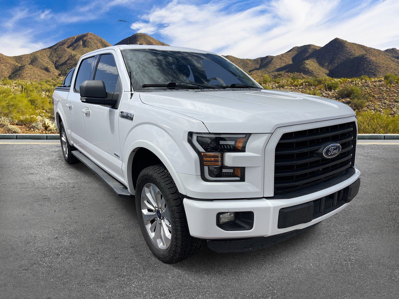 Used 2015 Ford F150 XLT w/ Equipment Group 301A Mid RWD image 3
