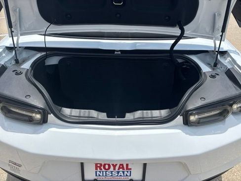 Used 2023 Chevrolet Camaro LT w/ Redline Edition RWD image 8