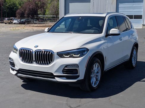 Used 2020 BMW X5 xDrive40i w/ Convenience Package AWD/4WD image 10