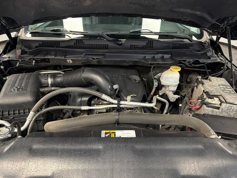 Used 2018 RAM 1500 Sport AWD/4WD image 38