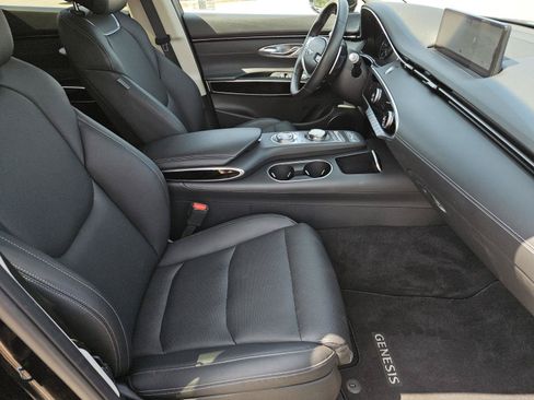 Used 2025 Genesis GV70 2.5T AWD/4WD image 31