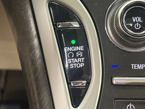 Used 2019 Lincoln Nautilus Reserve FWD image 25