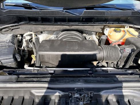 Used 2020 Chevrolet Silverado 1500 LT RWD image 29