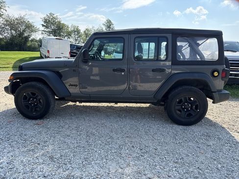 Used 2023 Jeep Wrangler Unlimited Sport AWD/4WD image 3