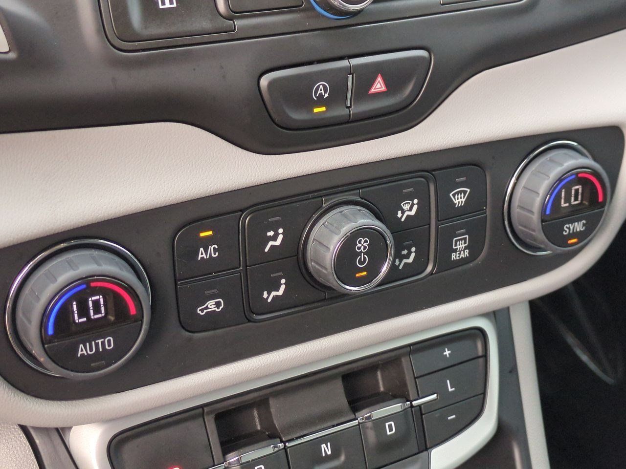 Used 2023 GMC Terrain SLE w/ Driver Convenience Package FWD image 26