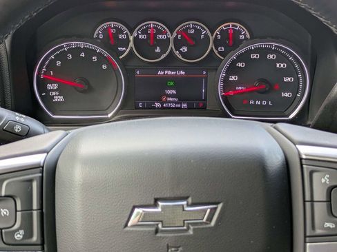 Used 2022 Chevrolet Silverado 1500 RST AWD/4WD image 27