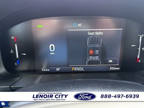 New 2025 Ford Maverick XLT w/ XLT Luxury Package FWD image 24