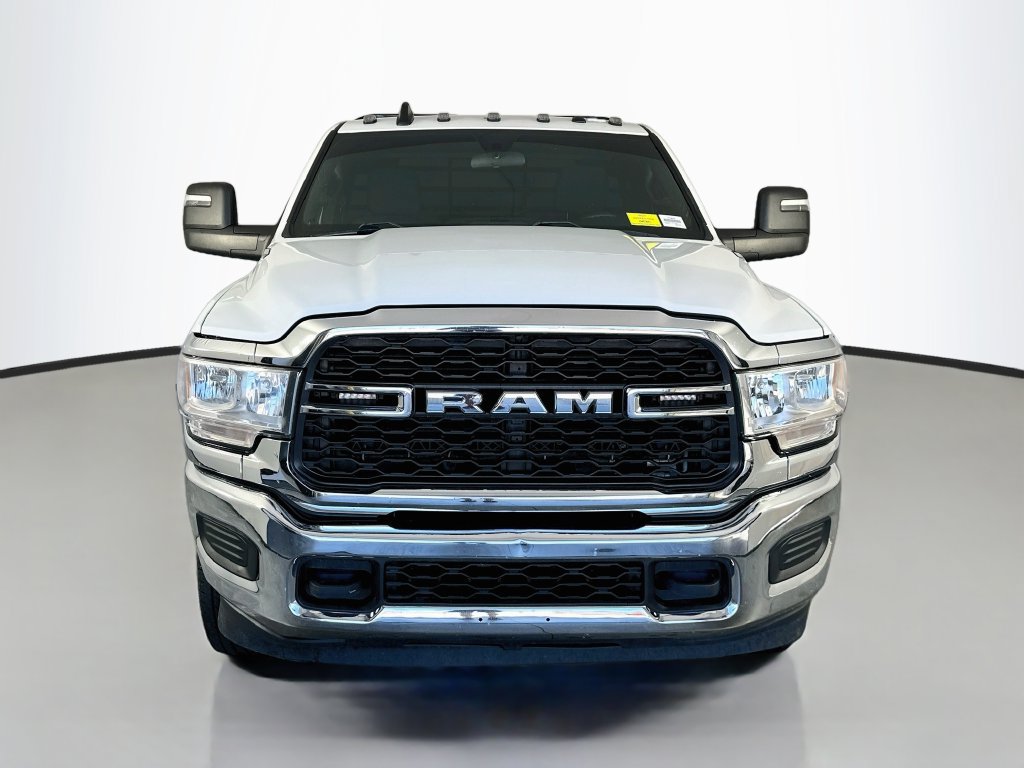 Used 2023 RAM 3500 Tradesman AWD/4WD image 2