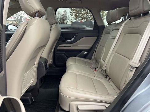 Certified 2022 Lincoln Corsair AWD w/ Premium Package image 15