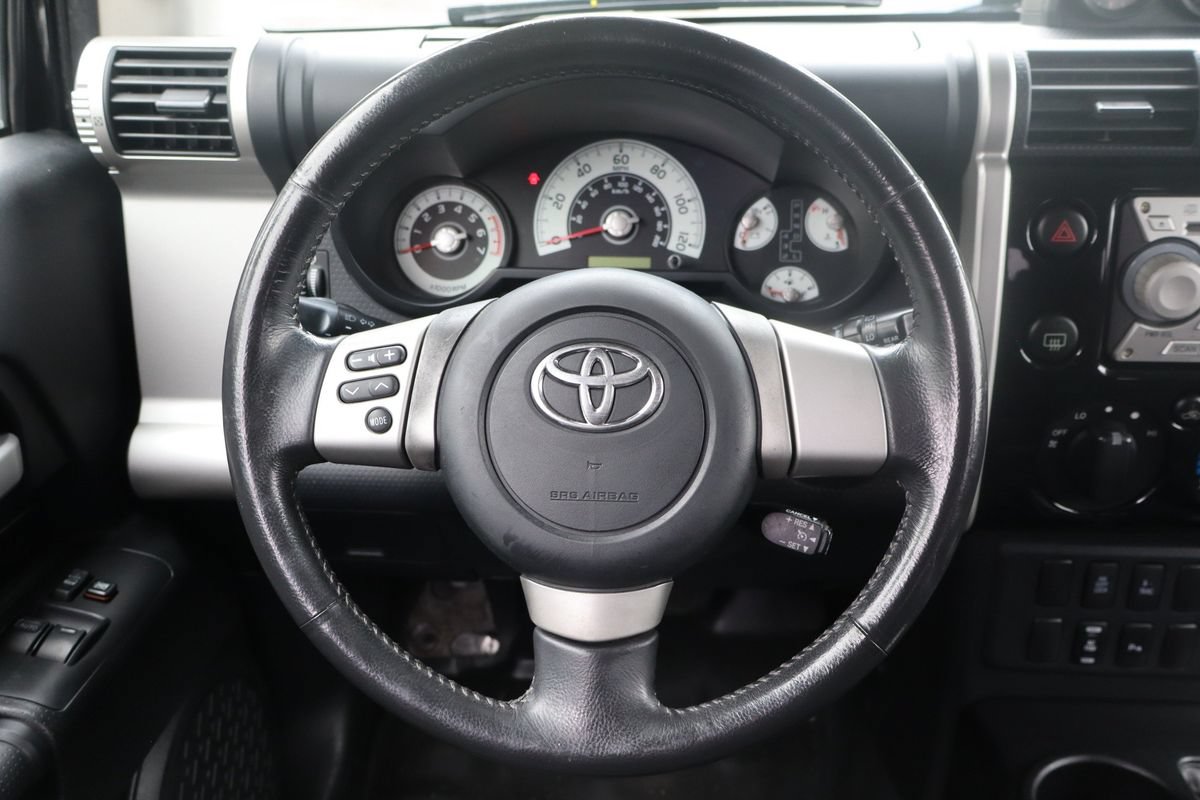 Used 2007 Toyota FJ Cruiser 4WD image 18