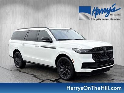 Used 2025 Lincoln Navigator L Reserve w/ Jet Appearance Package