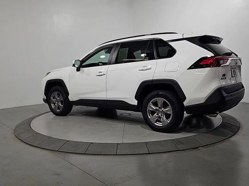 Used 2023 Toyota RAV4 XLE w/ Convenience Package FWD image 3