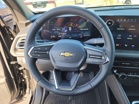 New 2026 Chevrolet Traverse LT w/ Driver Confidence Package image 25