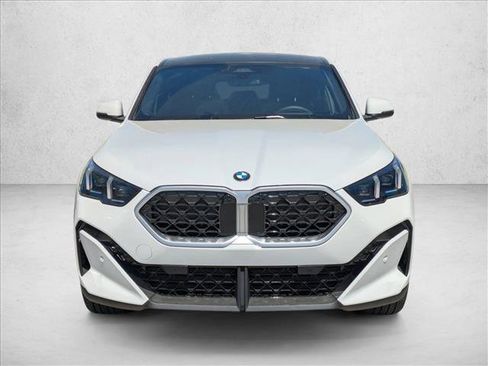 New 2026 BMW X2 xDrive28i w/ Technology Package AWD/4WD image 6