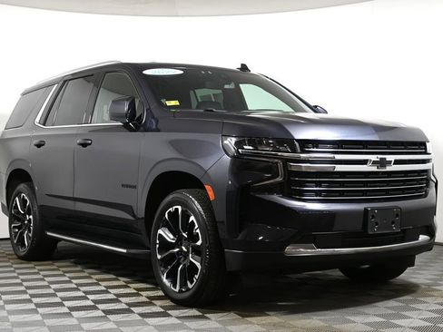 Used 2022 Chevrolet Tahoe LT w/ LT Signature Plus Package image 9