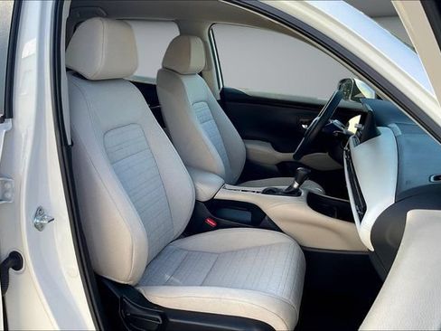 Used 2026 Honda HR-V LX image 31