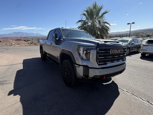 Used 2026 GMC Sierra 3500 AT4 w/ AT4 Premium Plus Package AWD/4WD image 7
