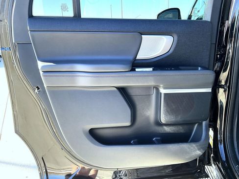 Used 2025 Ford Expedition Max Active image 23