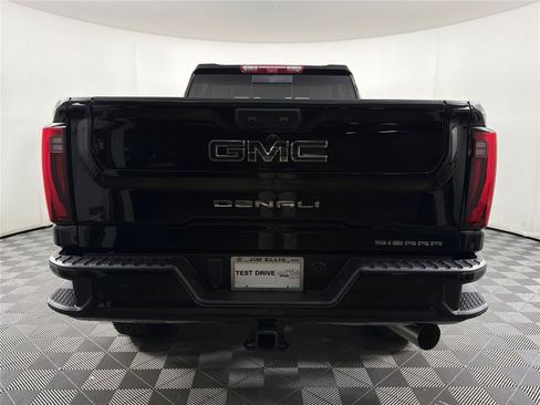 New 2026 GMC Sierra 2500 Denali Ultimate AWD/4WD image 5