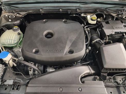 Used 2020 Volvo XC40 T4 Momentum FWD image 31