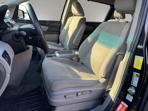 Used 2011 Honda Odyssey EX image 9