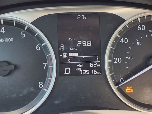 Used 2022 Nissan Kicks S FWD image 14