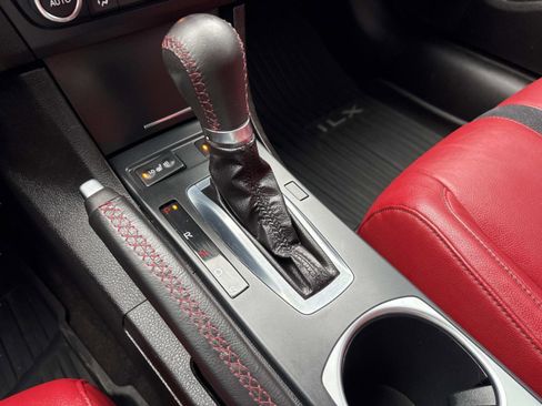 Used 2019 Acura ILX w/ Premium & A-SPEC Package image 34