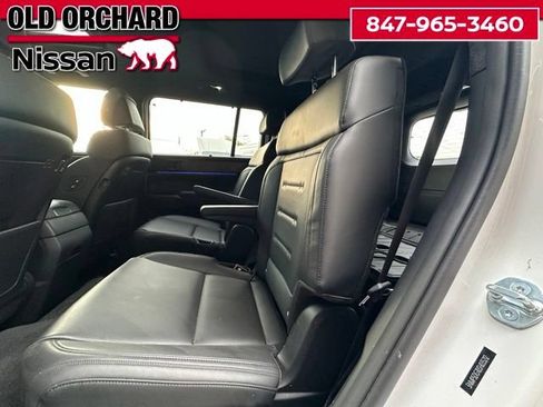 Used 2025 Hyundai Santa Fe Calligraphy AWD/4WD image 12