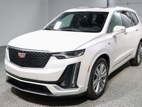 Used 2023 Cadillac XT6 Premium Luxury AWD/4WD image 34