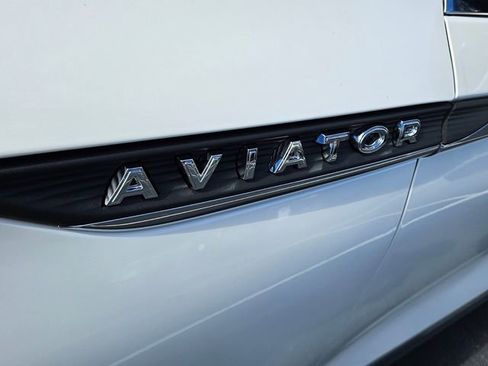 New 2026 Lincoln Aviator Reserve image 11