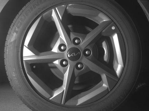 Used 2025 Kia K4 LXS image 13