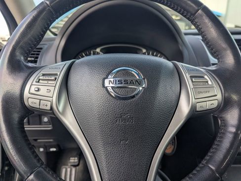 Used 2018 Nissan Altima 2.5 SL FWD image 21
