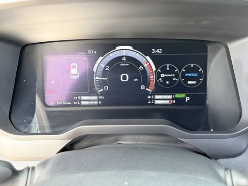 Used 2025 Toyota Sequoia TRD Pro w/ Tow Technology Package image 11