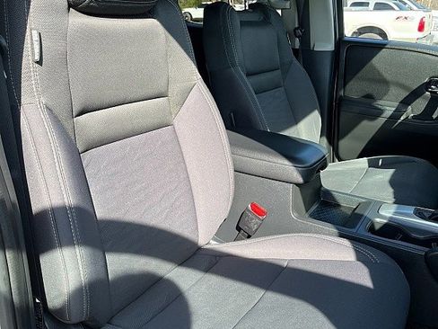 Used 2023 Nissan Frontier SV w/ SV Convenience Package image 14